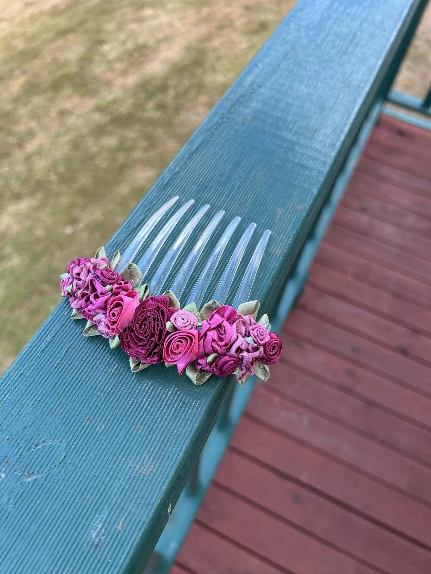 Ballerina Bun Blossom comb