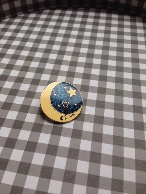 Cat in the Moon Pin (2 Colors)