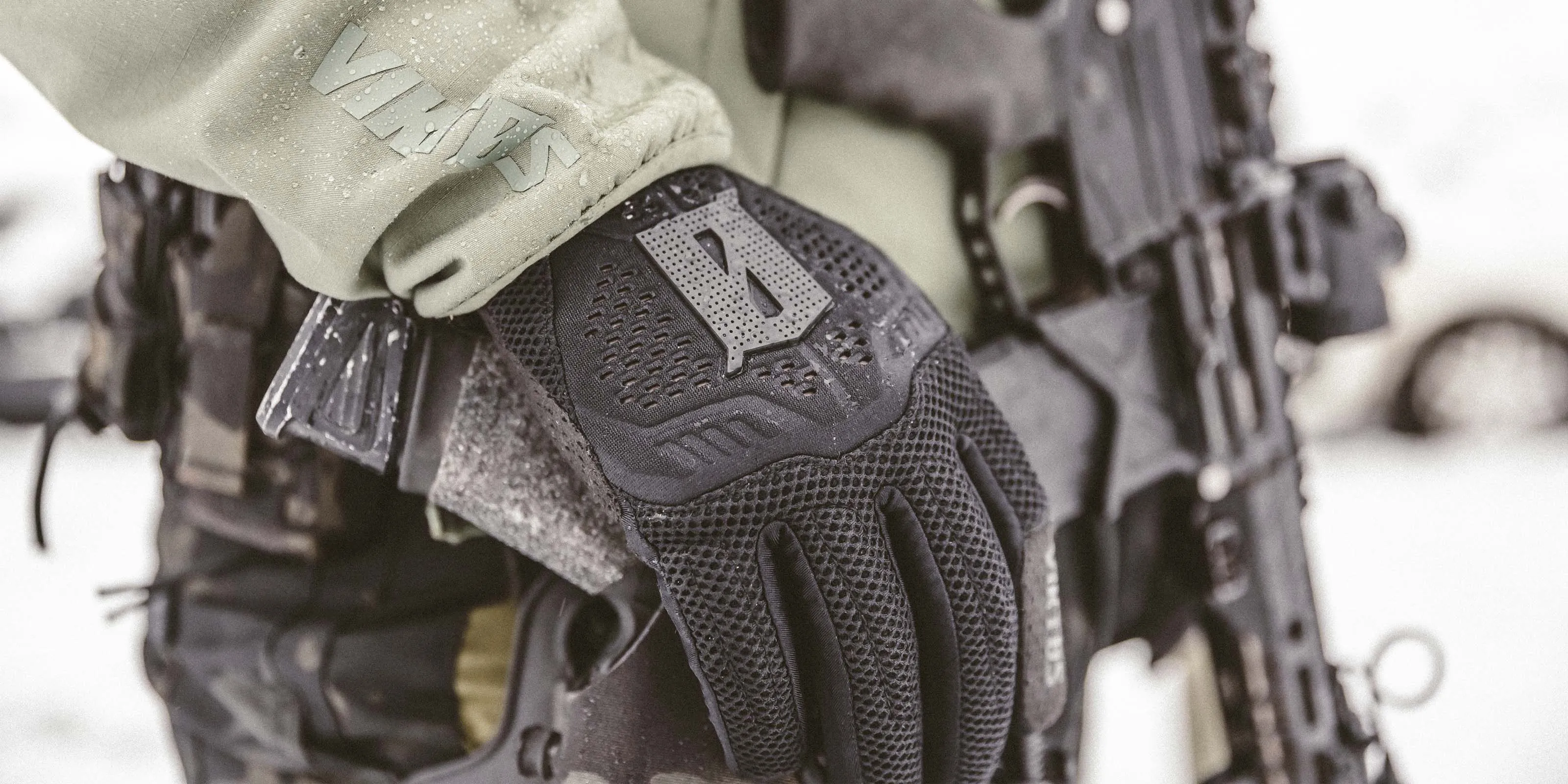 Range Trainer Glove